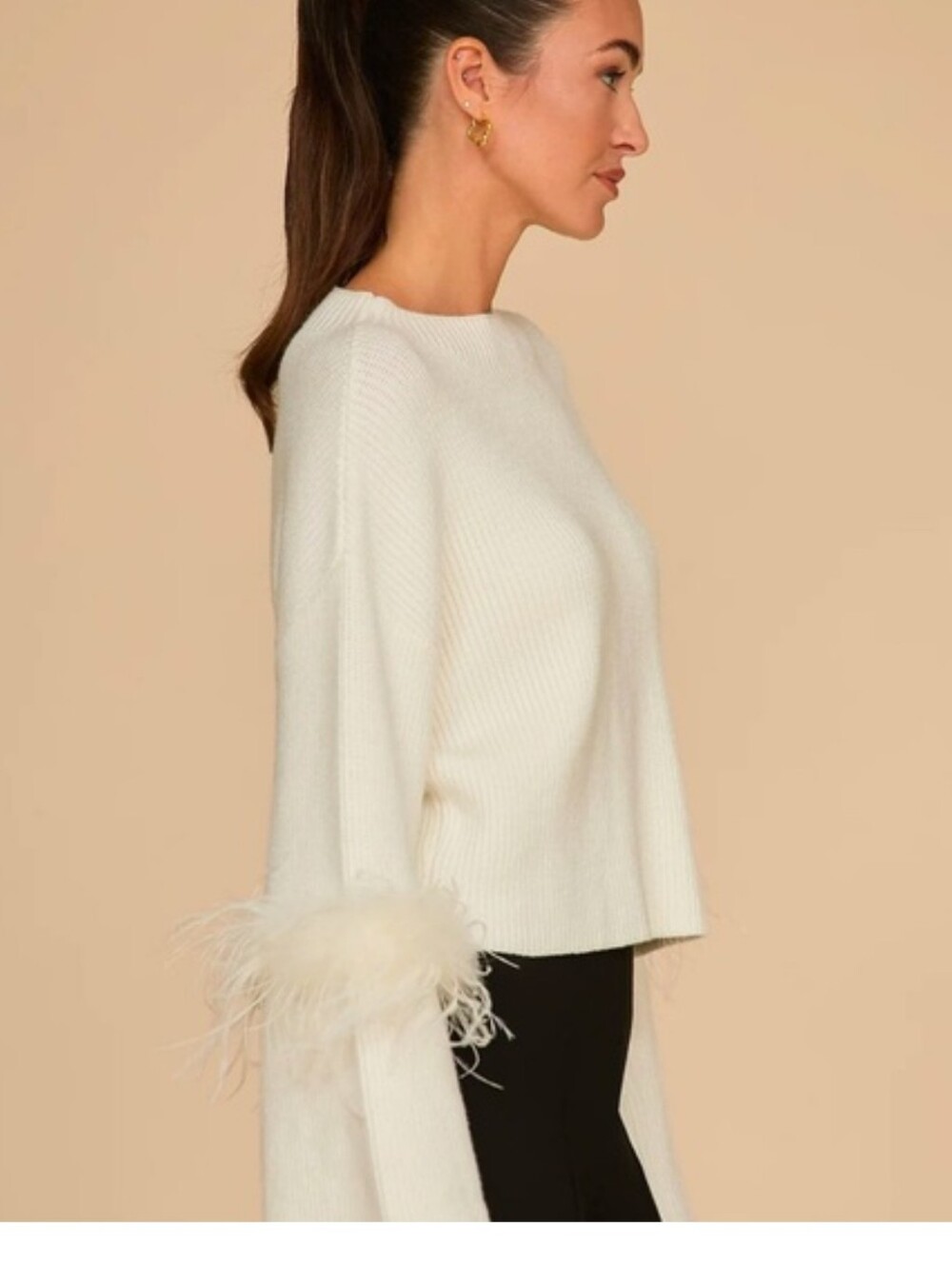 The Noli Shop Bella Feather Trim Sweater Pearl White Size Medium - Picture 3 of 10